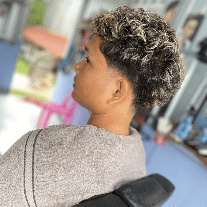 កាត់សក់បុរសទាន់សម័យ